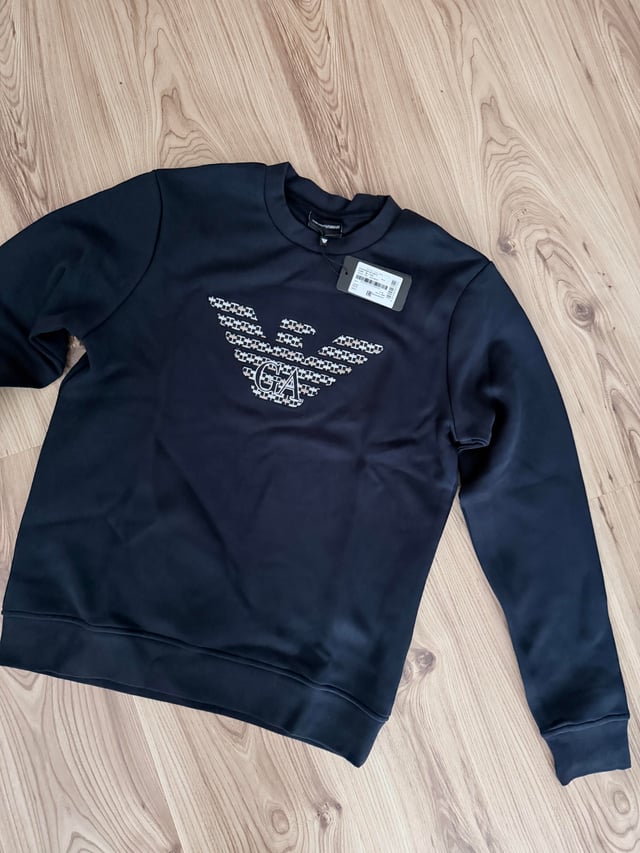 9-KG-Outerwear-Haul nach Deutschland — Jacken, Strick und Sets arrival photo 2 of 16
